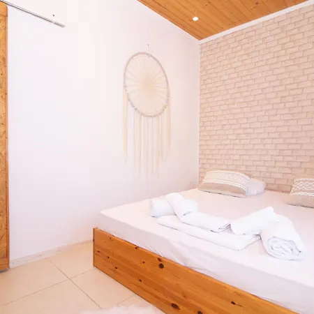 Ferienhaus Kabakum Warna