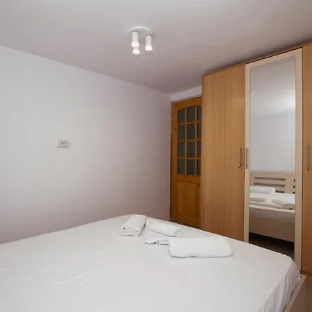Ferienhaus Kabakum Warna