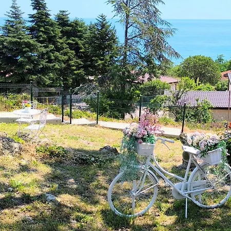 Ferienhaus Kabakum Warna
